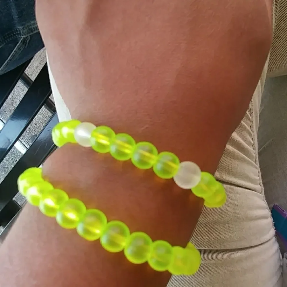Beaded bracelet 1 shipping cost when bundling